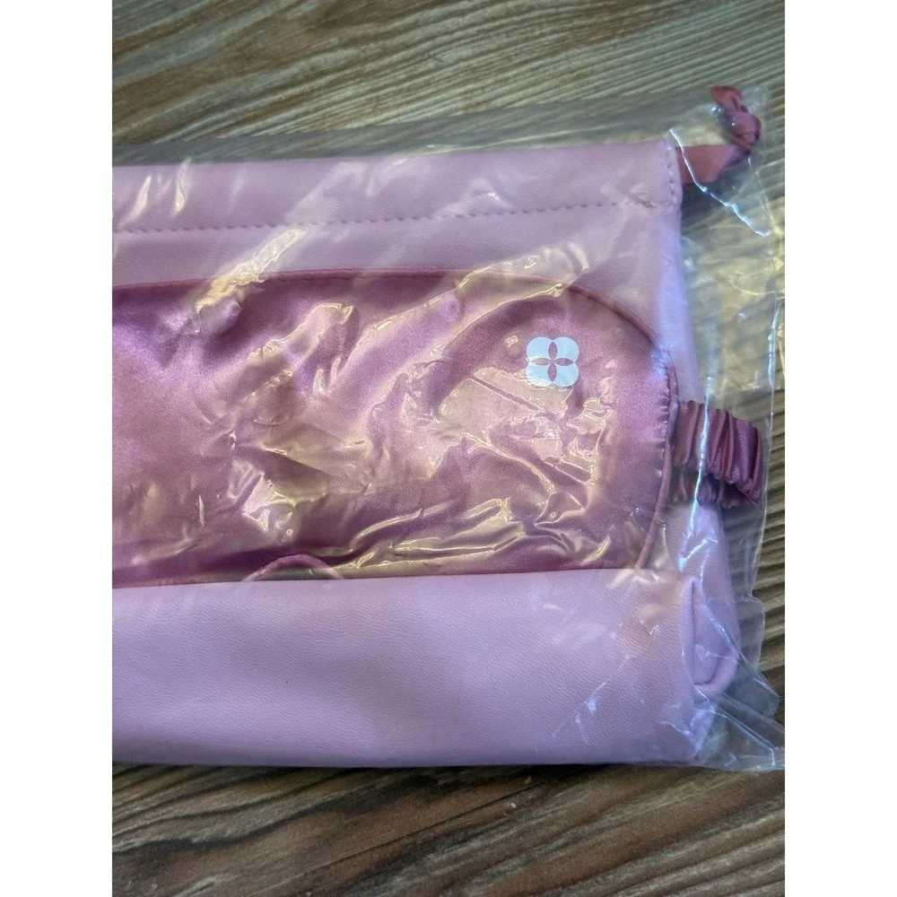 New Pureology Eye Mask And Make Up Bag